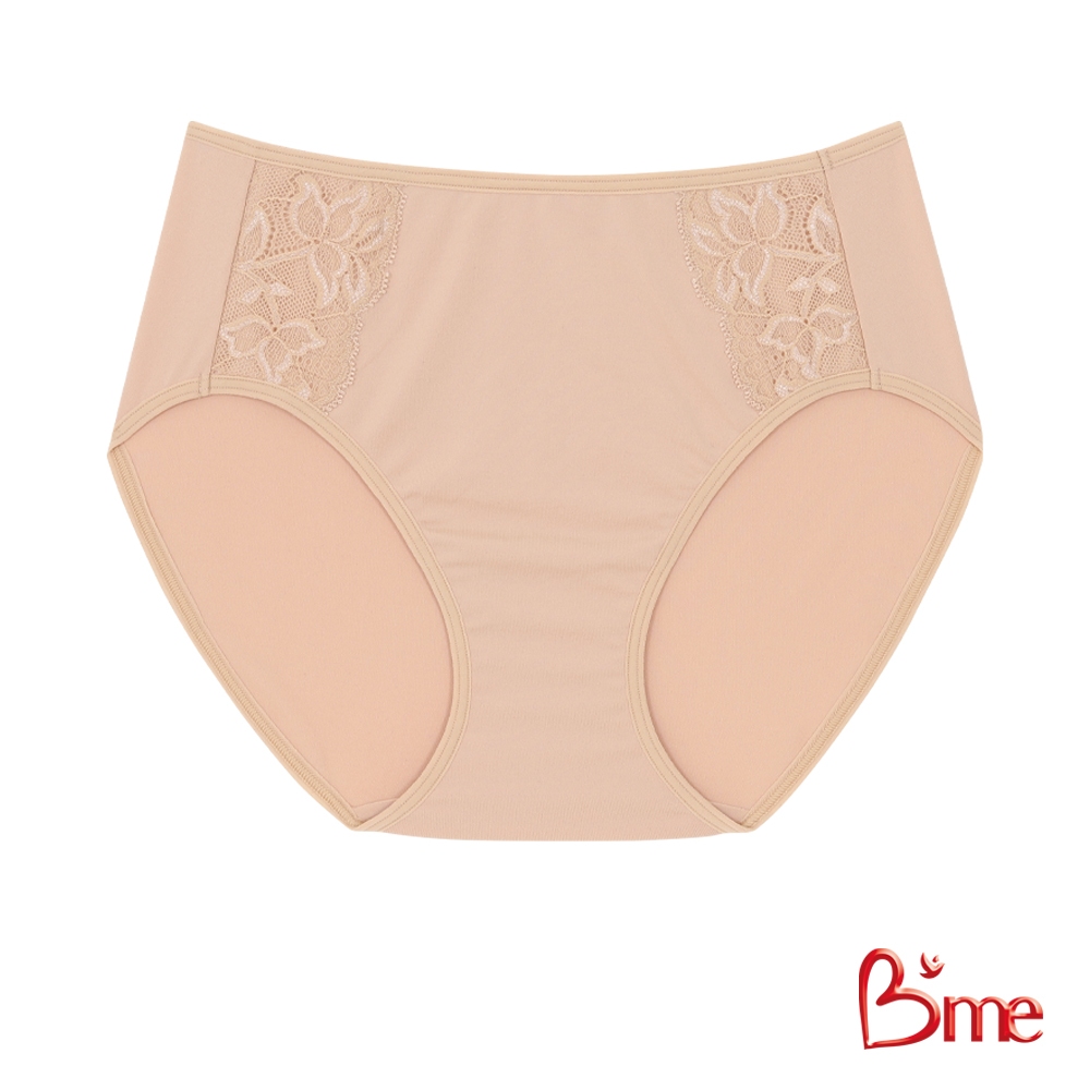 B'me กางเกงในเอวกลาง รุ่น ME7A1K (ลาย Carnetion) สีนู้ด สีดำ New M.4 เข้าคู่เสื้อชั้นใน ME1C74
