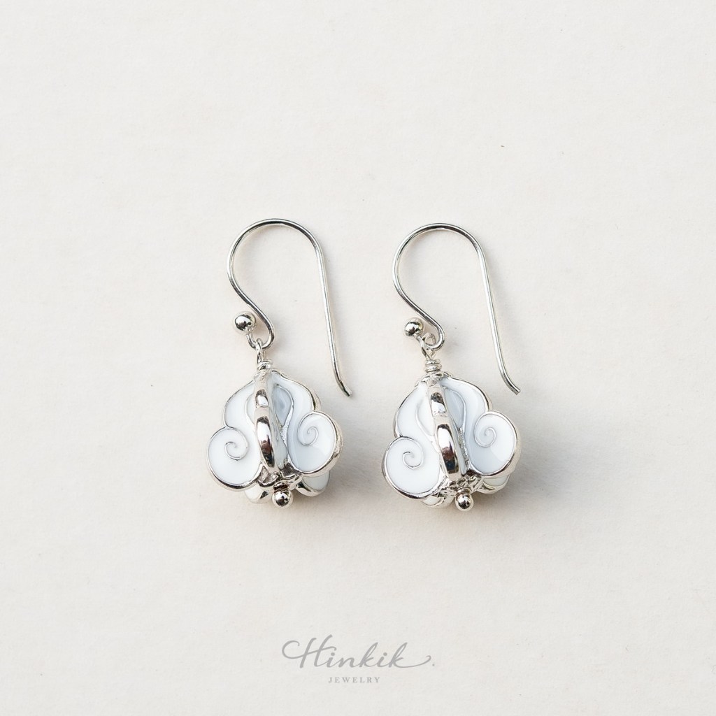 ต่างหูดอกรัก ชุบโรเดียม | Hinkik Jewelry