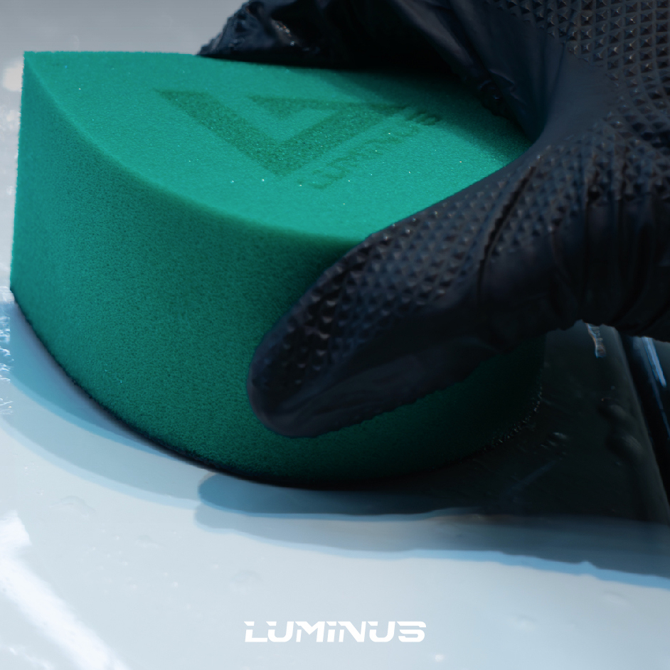 LUMINUS Clay Pad Pro, แผ่นดินน้ำมันลูบผิวสีรถพรีเมียม กำจัดคราบฝังแน่นบนพื้นผิวรถระดับมืออาชีพ