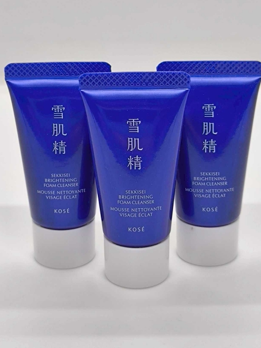 ✨ KOSÉ SEKKISEI Brightening Foam Cleanser 9.6ml ✨