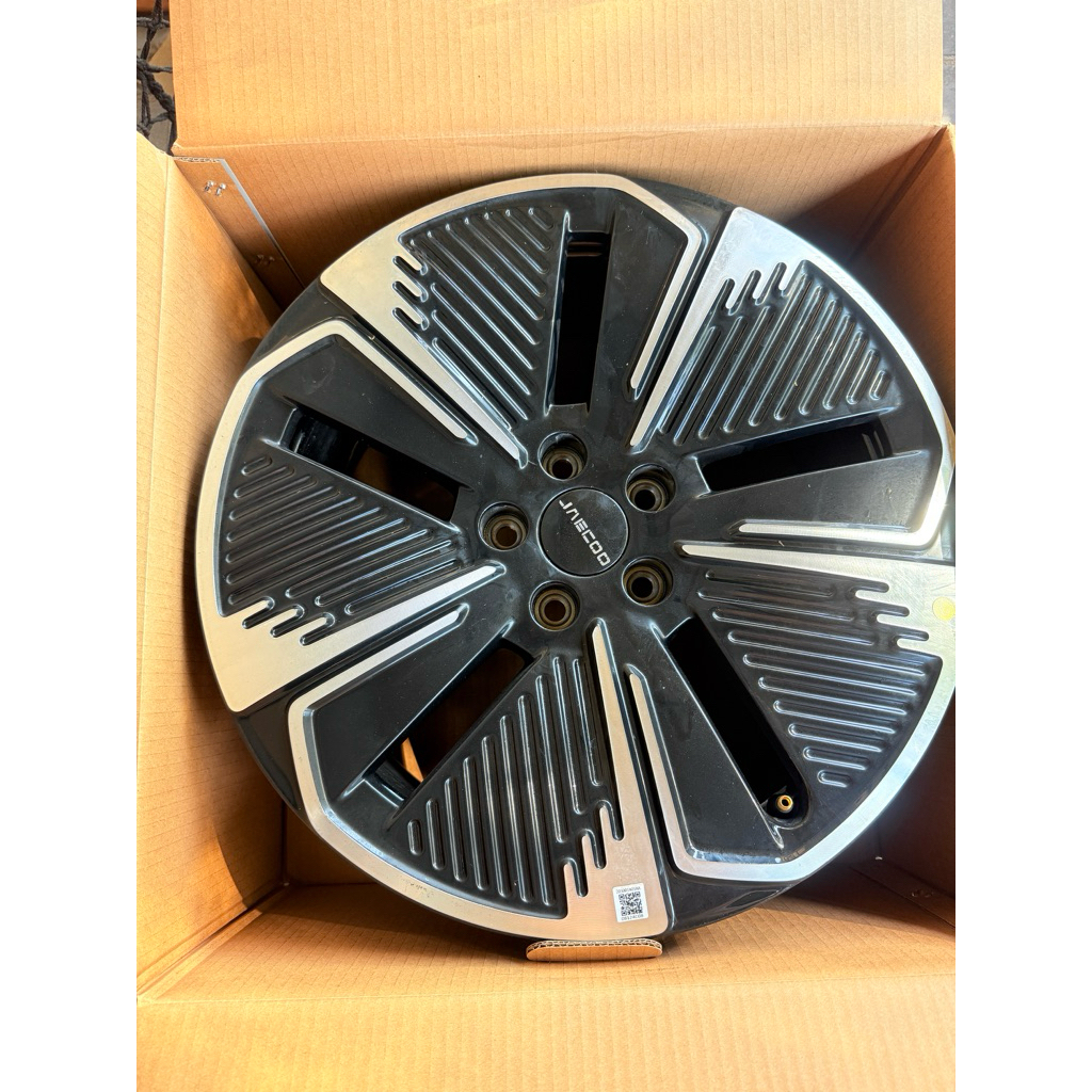 แม็กติดรถJaecoo 5 EV ขนาด 18"x7.5" 5x108 Offset40 CB65