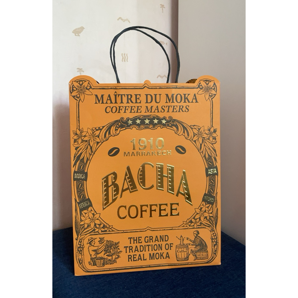 ถุงกระดาษ Bacha Coffee ใหญ่