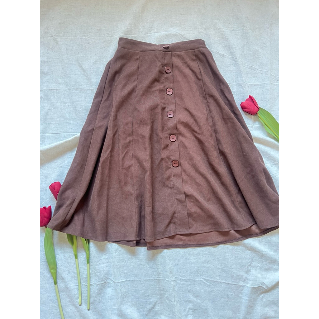 (มือสอง)Dalyn Skirt 🤎 กระโปรงยาวเอวสม็อคหลัง คุมโทนฟีลสาวเกาหลี-ญี่ปุ่นสุดๆ