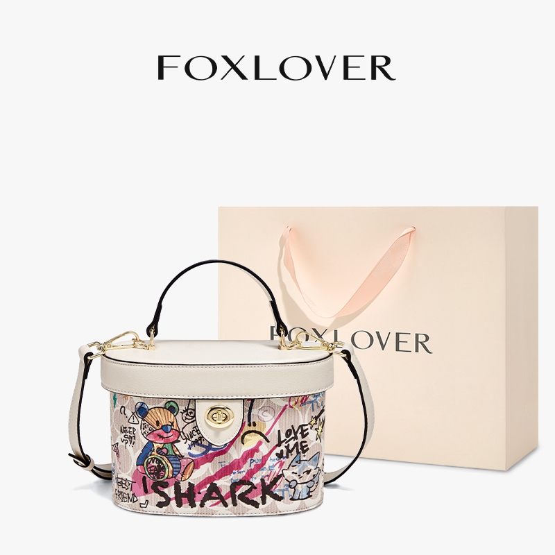 FOXLOVER กระเป๋าสะพายข้างผู้หญิง ทรงกล่องถัง ลายกราฟิตี้หมี มีฝาปิด น่ารักไม่ซ้ำใคร ดีไซน์เก๋ไก๋