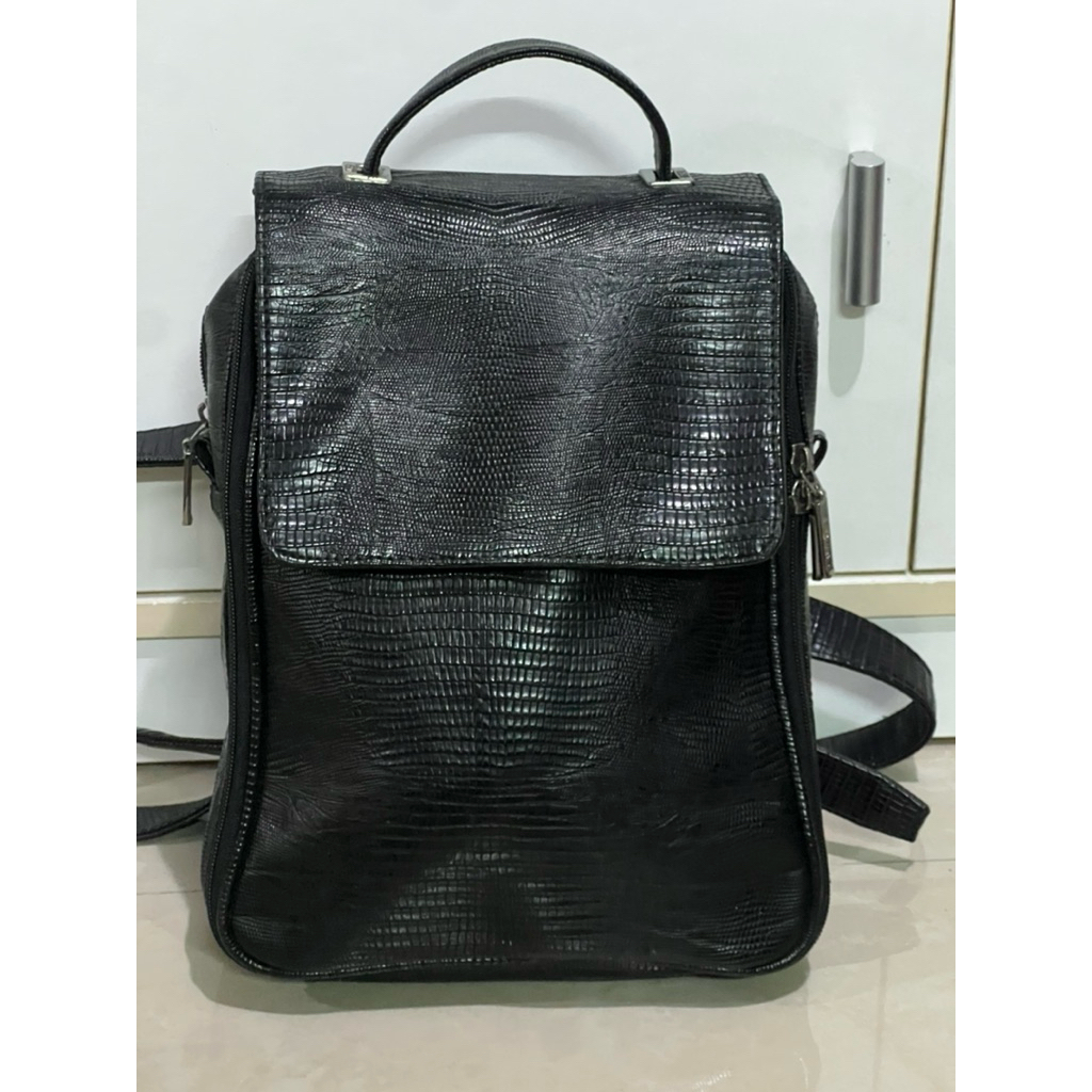 กระเป๋าเป้แบรนด์espritมือสอง