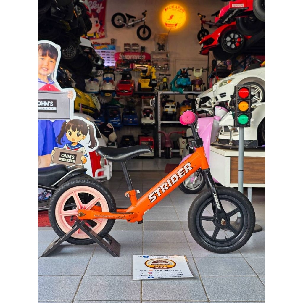 Lot.2 จักรยานขาไถ STRIDER สีส้มแท้มือสองตู้ญี่ปุ่น