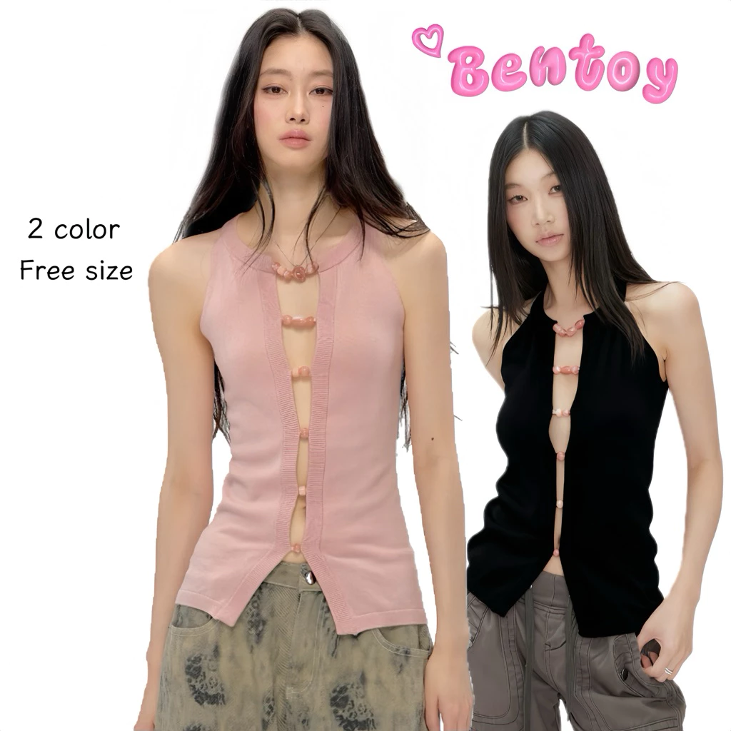 Bentoy(Q147)เสื้อกล้ามไหมพรมทรงรัดรูป ดูเซ็กซี่แต่คลาสสิก ดีเทลเปิดหน้าพร้อมลูกปัดมือแต่งแบบฮันด์เมด ดูหรูไม่เหมือนใคร