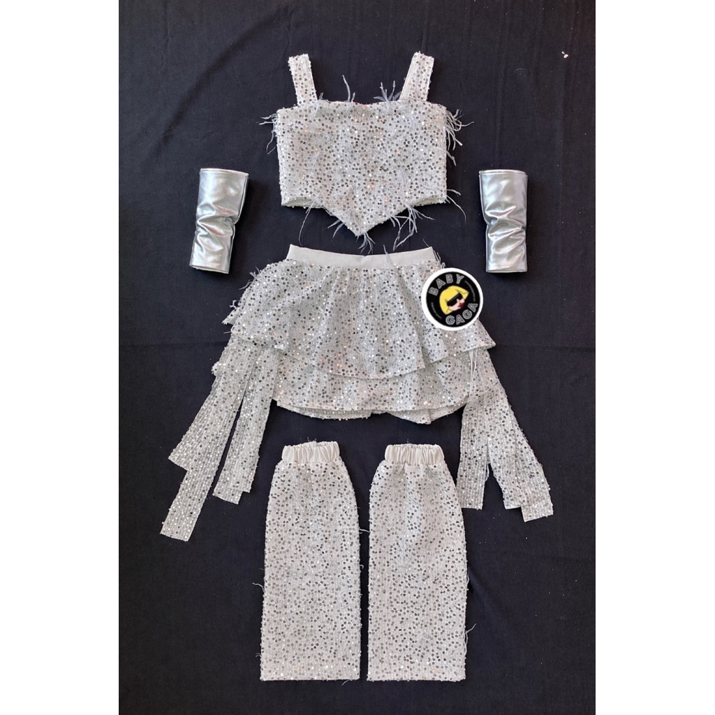 BABYGAGA ❤️🤍✂️ รับตัดชุด ชุดเต้น ชุดโคฟ ชุดโคฟเวอร์ Dance Outfit ชุดเซ็ท Kpop Tpop Jpop Cpop เคป๊อป 