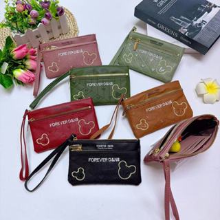 QB12#ใหม่!! กระเป๋าสตางค์ใบกลาง2ชิป มาพร้อมสายคล้องมึอ หนังน…