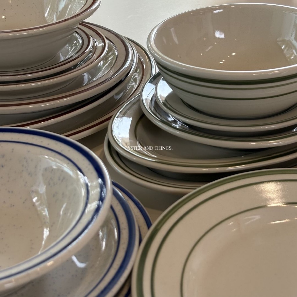 Line dinnerware set | set จานเซรามิคขอบลายสีต่าง ๆ | Oyster and Things.