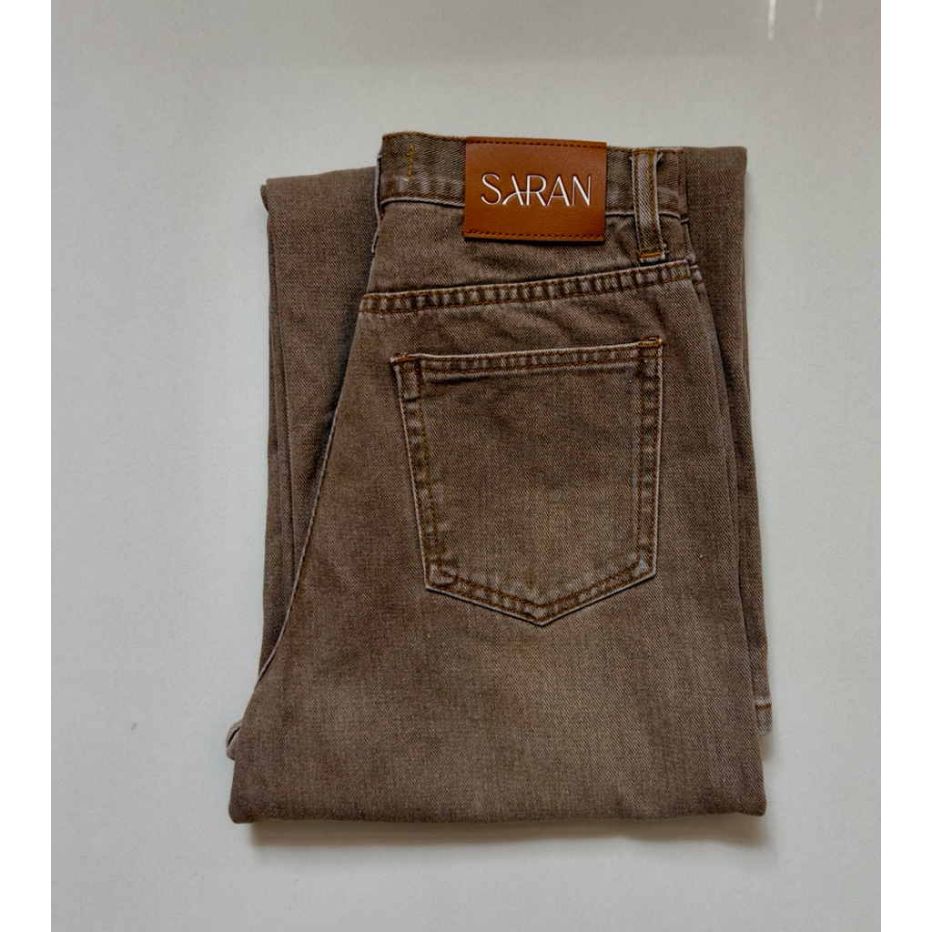 Saran ยีนส์เอวสูงทรงกระบอก size S **มือสอง สภาพ 98%