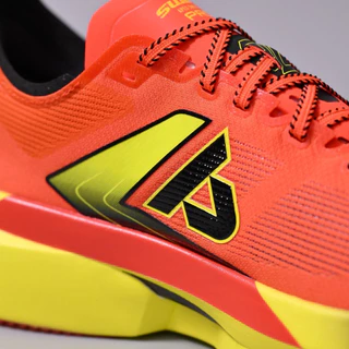 รองเท้าวิ่ง Apex SWIFT 2.0 PRO รองเท้า Running อัปเปอร์ Aura Mesh สวมใส่สบาย ทนทานและระบายอากาศได้ดี