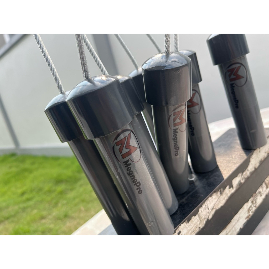 Permanent Magnetic Yoke