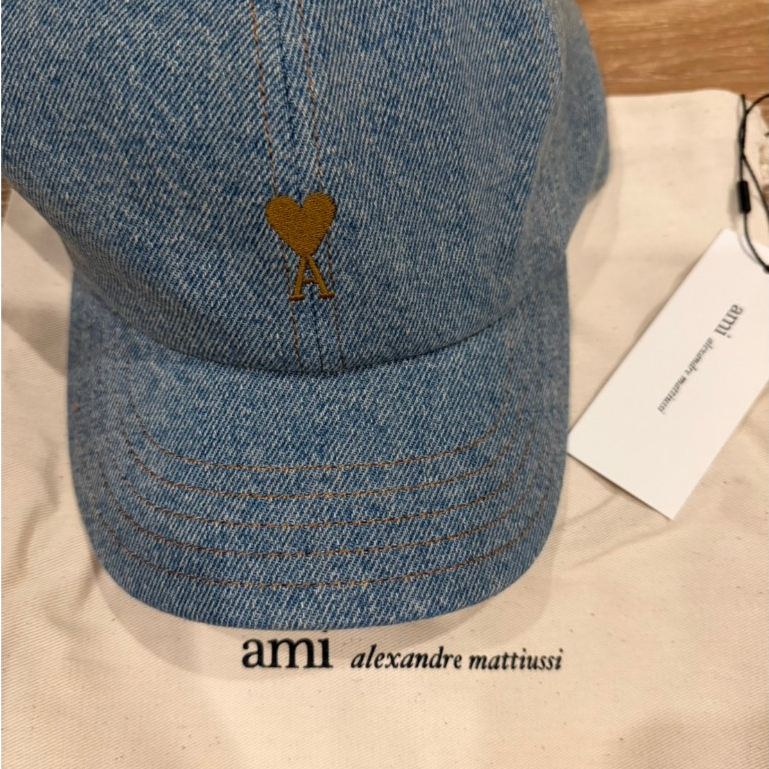 (ส่งด่วน) พร้อมส่ง AMI หมวกผ้ายีนส์ สีใหม่ค่า