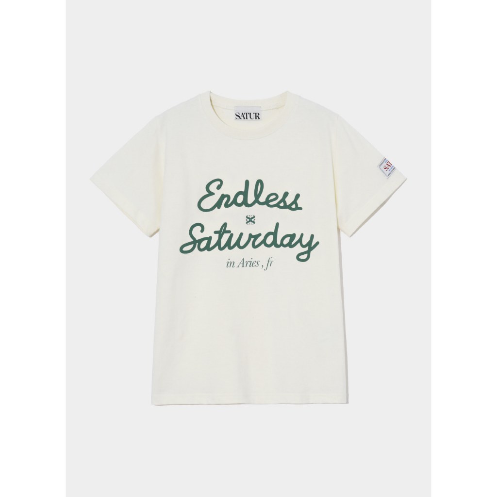 SATUR เสื้อยืด รุ่น Endless Saturday T-Shirt Cream