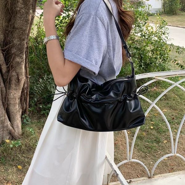 Mu Mu Brand “3622” กระเป๋าสะพายข้าง