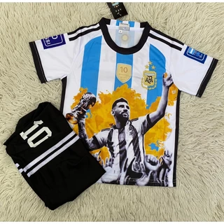ชุดฟุตบอลเด็กสีฟ้าขาวสกรีนรูปเมสชี่เบอร์10ชื่อMESSIเสื้อ+กางเกง