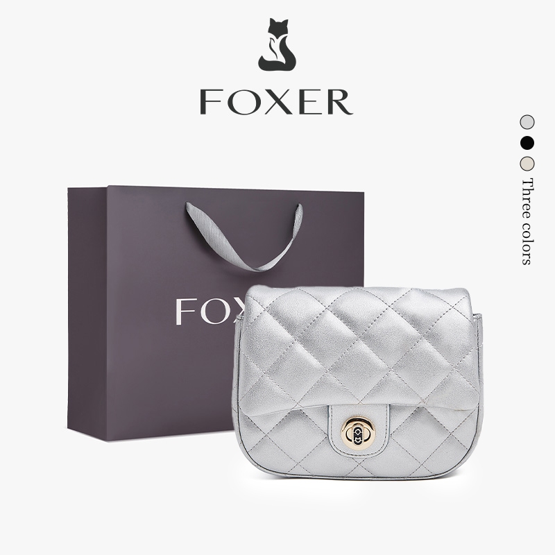 FOXER กระเป๋าถือผู้หญิงแบบเย็บลายควิลท์ ทรงโค้งมน สายโซ่สะพายข้าง เหมาะสำหรับช้อปปิ้งหรือออกเดท