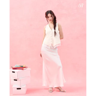 GRANDER TOP (เฉพาะเสื้อ) เสื้อกั๊กตัวยาวคอวี ผ้าหนานุ่มอัดกาว ซับในทั้งตัว ทรงสวยอยู่ตัว แต่งลูกไม้ที่ปลายเสื้อ