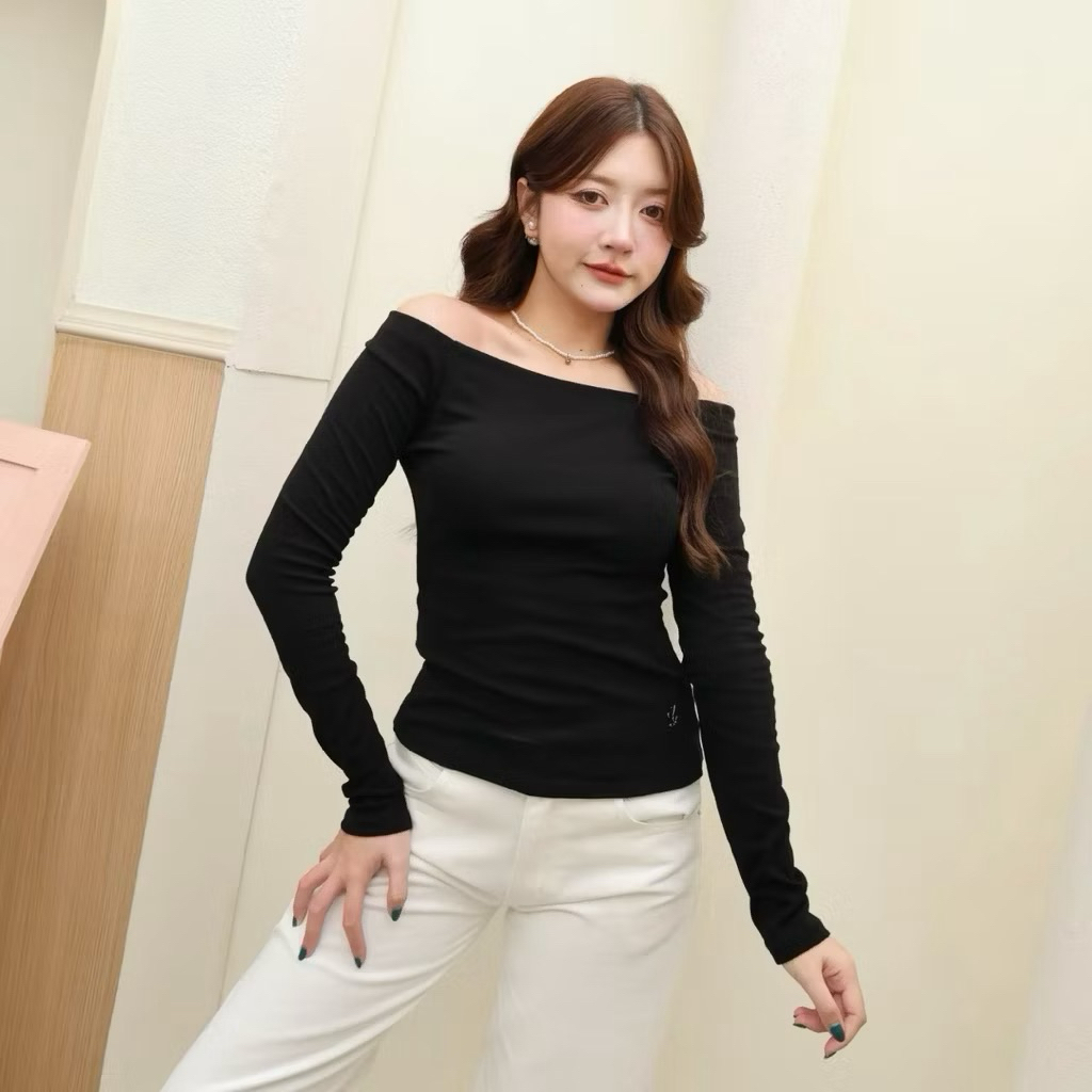 ส่งต่อเสื้อjarinya ค่ะไม่เคยใส่