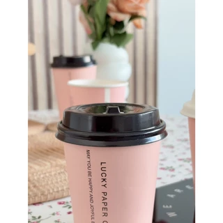 **Pre-orderสินค้าเข้า19เดือนนี้**ขายดี ✅ 50 ใบ แก้วกระดาษสีชมพูพร้อมฝา 8oz / 12oz แก้วกาแฟใช้แล้วทิ้ง สำหรับชงชา กาแฟ