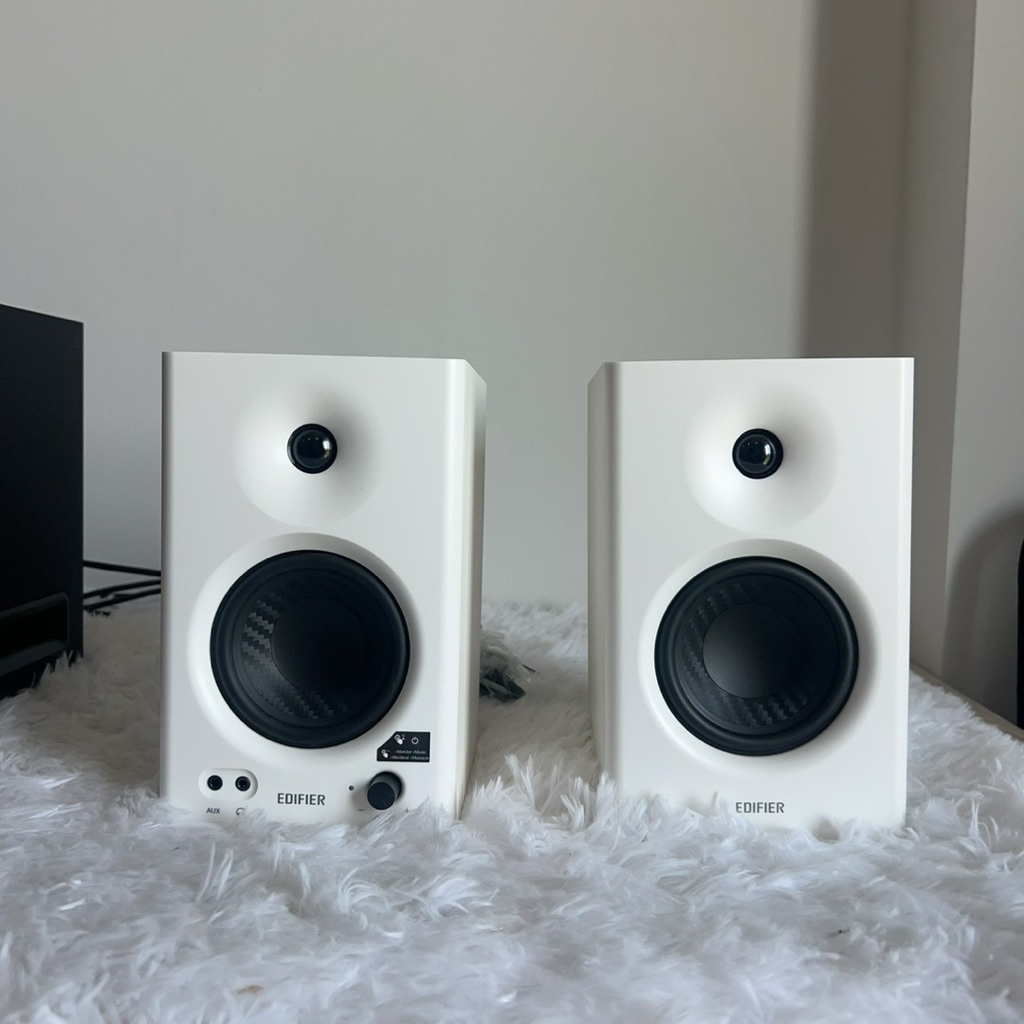 Edifier MR4 สีขาว | มือสองสภาพสวย ไม่มีตำหนิ ใช้งานได้ปกติ ประกันสามเดือน S846