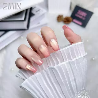 เข้ามาแบบใหม่ พร้อมส่งไทย เล็บปลอมสําเร็จรูป ทำด้วยมือ 10 ชิ้น/กล่อง ทองลูกเเก้ว ปลายชมพู แฮนด์เมด100% จึ้งๆอลังการ