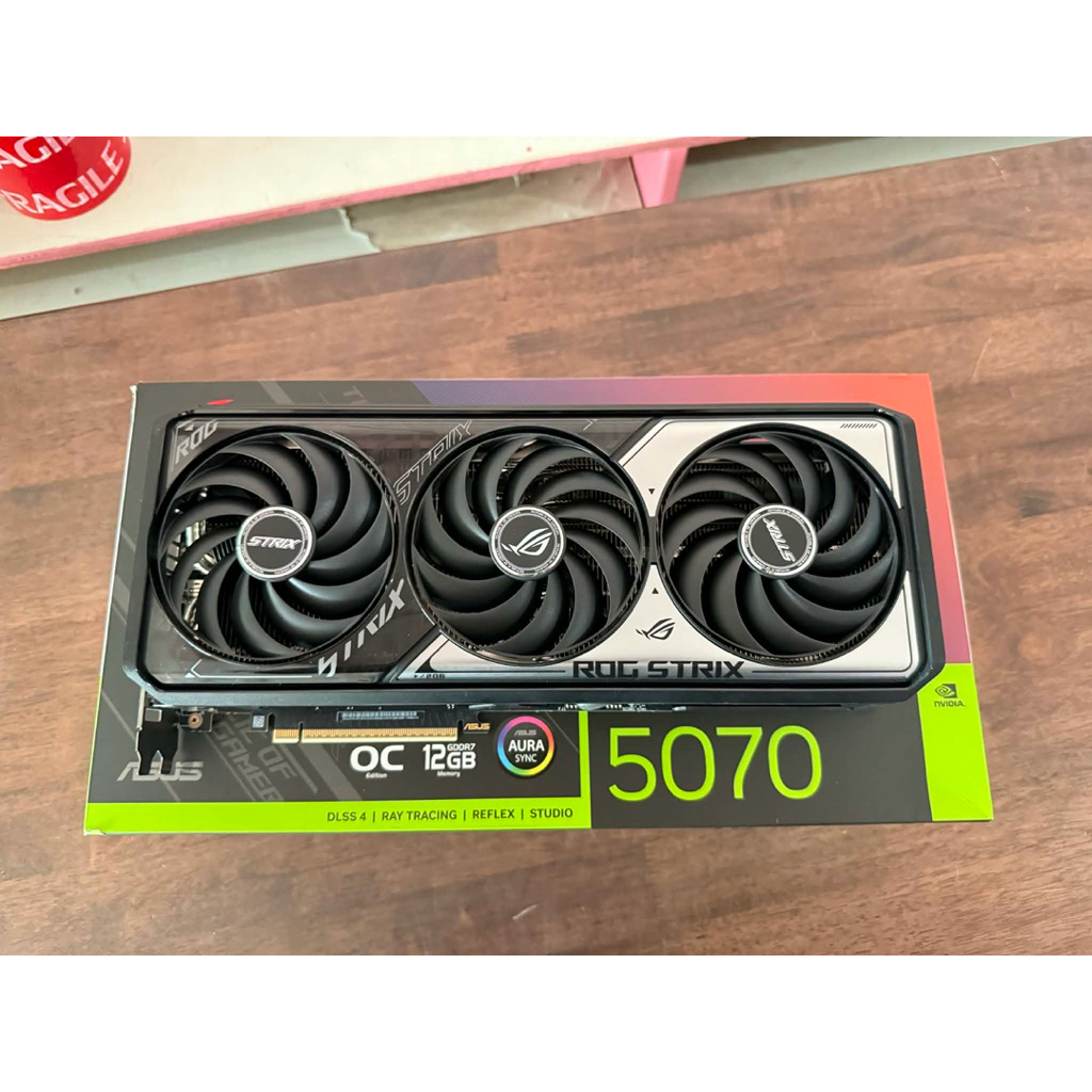 (มือสอง)Asus ROG STRIX RTX5070 ครบกล่อง สภาพสวย
