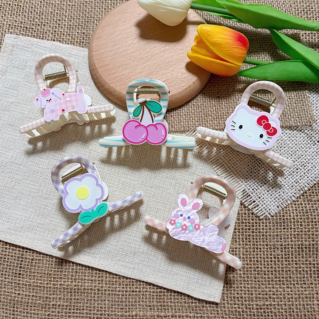 [RS]  กิ๊บหนีบผมอะคริลิคเนื้อหนา แต่งแผ่นอะคริลิคเพ้นท์ลายน่ารัก ราคาต่อ1ชิ้น