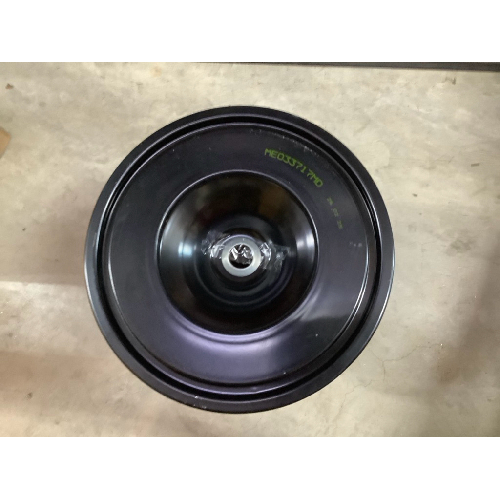 ไส้กรองอากาศ FN527 MITSUBISHI #300