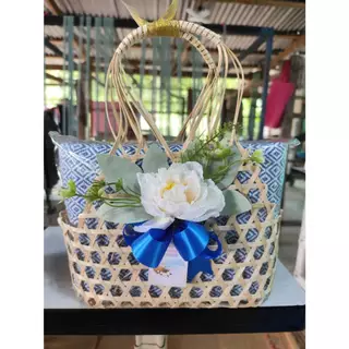 💐ผ้าคลุมไหล่(พร้อมชะลอมของขวัญ)ผ้าขนาด50*210 ซม.🌷ของขวัญ🌷งานแต่ง🌷งานเกษียณ