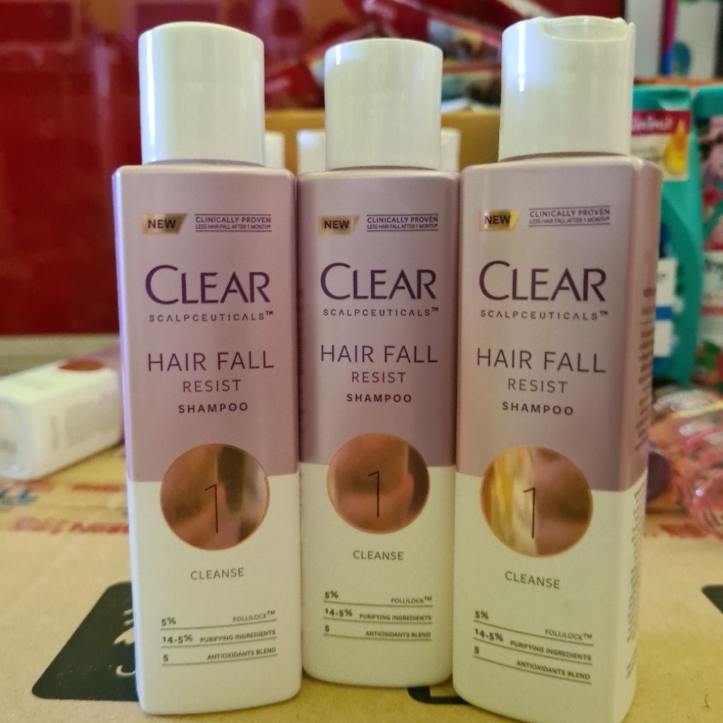 Clear scalpceuticals 120ml hair fall resist  เเชมพูปกป้องผมขาดร่วง ขจัดรังเเค