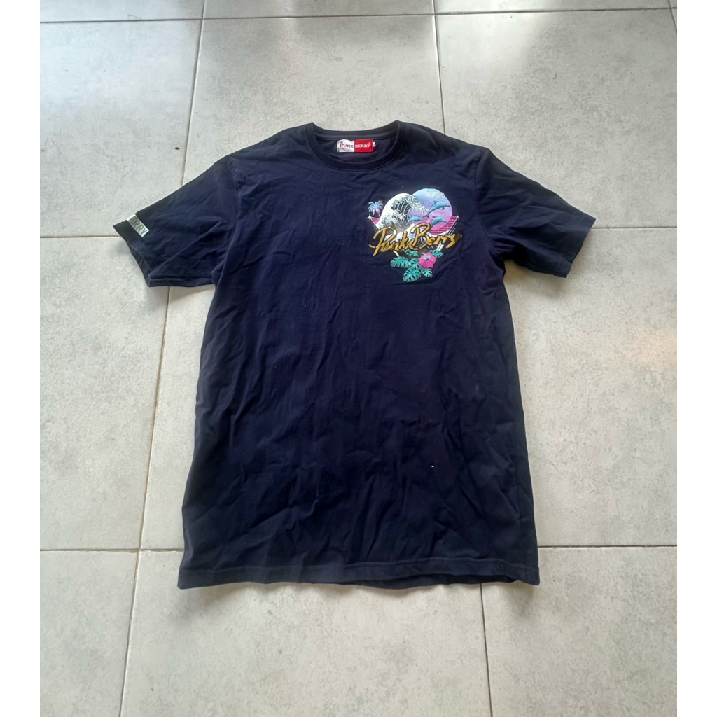 เสื้อยืด สีกรม size XL ป้าย PUNK BERRY