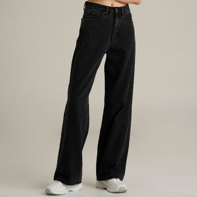Mc JEANS (แม็คยีนส์) กางเกงยีนส์ผู้หญิง กางเกงยีนส์ทรงปลายขากว้าง เอวกลาง Wide Legs Jeans สีดำฟอกกลาง MFWZ259