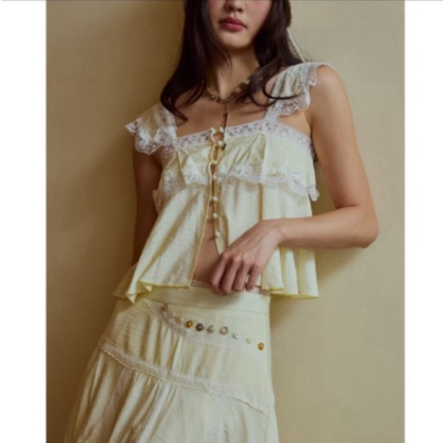 STYLIST Stylist- Cleo Blouses 003 เสื้อสายเดี่ยวลูกไม้ ส่งต่อ