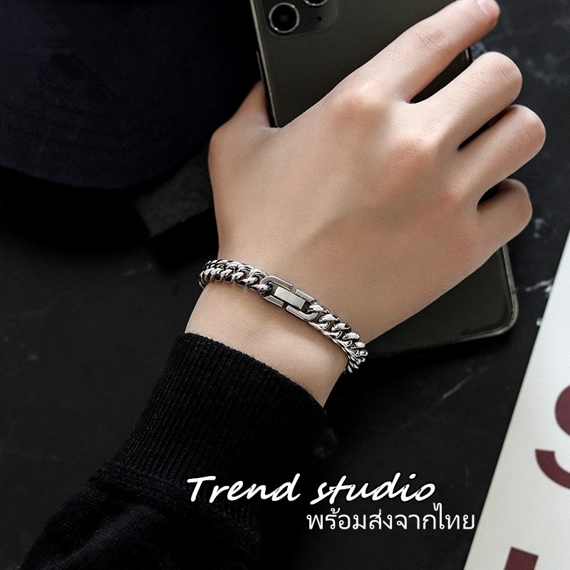 สร้อยข้อมือเหล็กไทเทเนียมที่ทันสมัย การออกแบบหัวเข็มขัด เรียบง่าย และทันสมัย คอลเลกชันสร้อยข้อมือผู้ชายอินเทรนด์