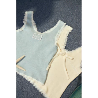 Sardine Sleeveless เสื้อแขนกุดนิตทอ มีดีเทลแต่งลูกไม้