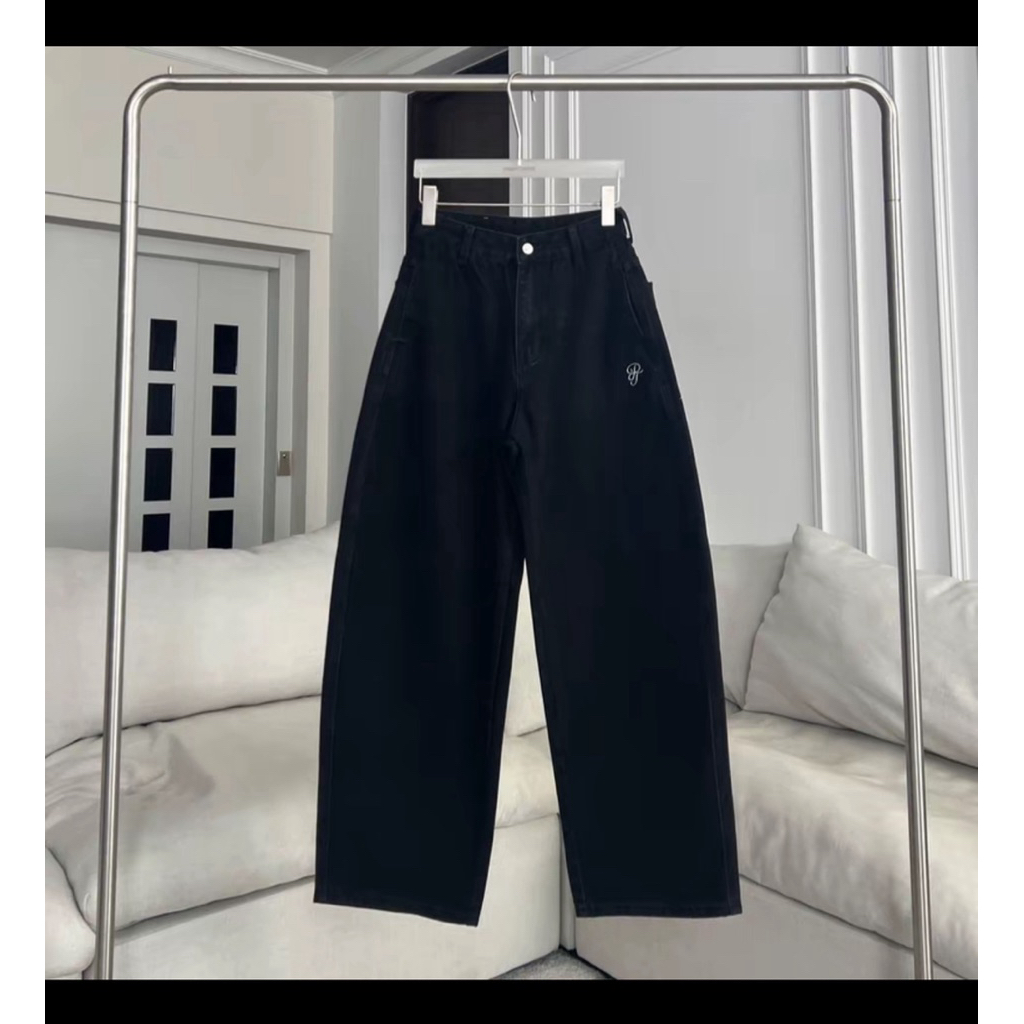 ส่งต่อ PTJ30300 Demna Barrel Slim กางเกงยีนส์ขากระบอกทรง Barrel กระเป๋าหลังปัก PROMTHONG