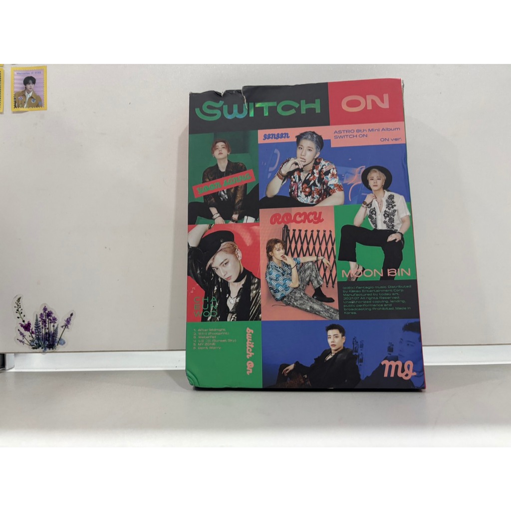 1 CD MUSIC  ซีดีเพลงเกาหลี    ASTRO - SWITCH ON    (F3B20)