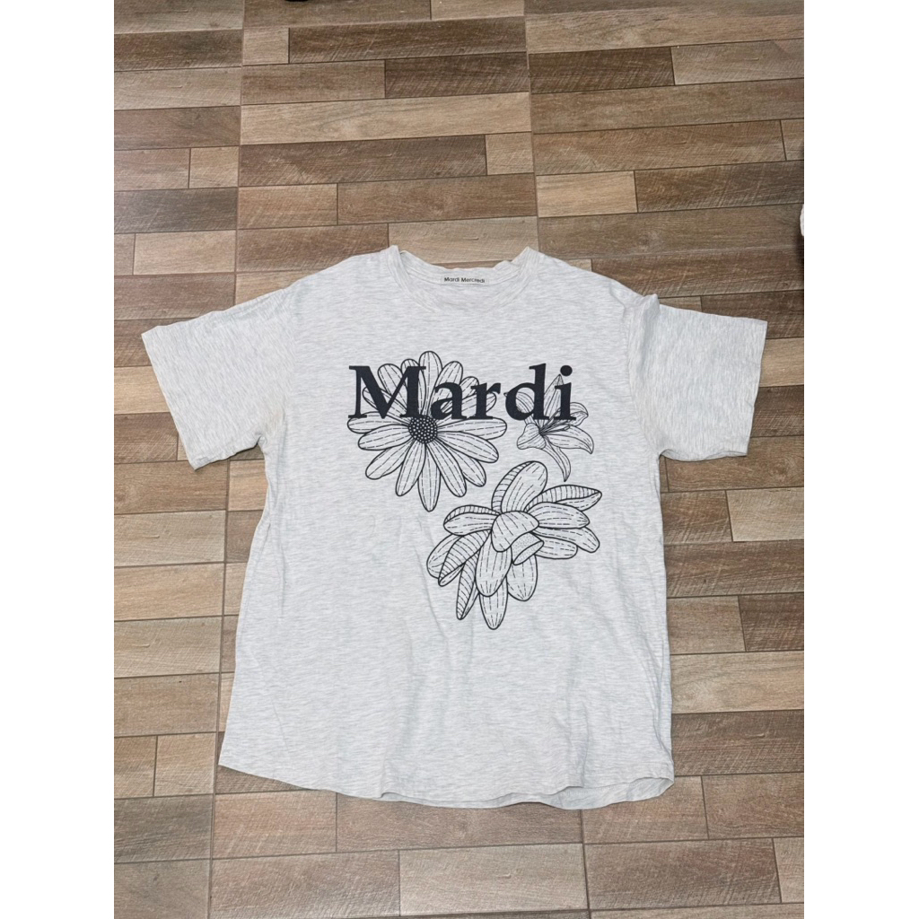 เสื้อmardi mercredi มือสองสีoatmeal