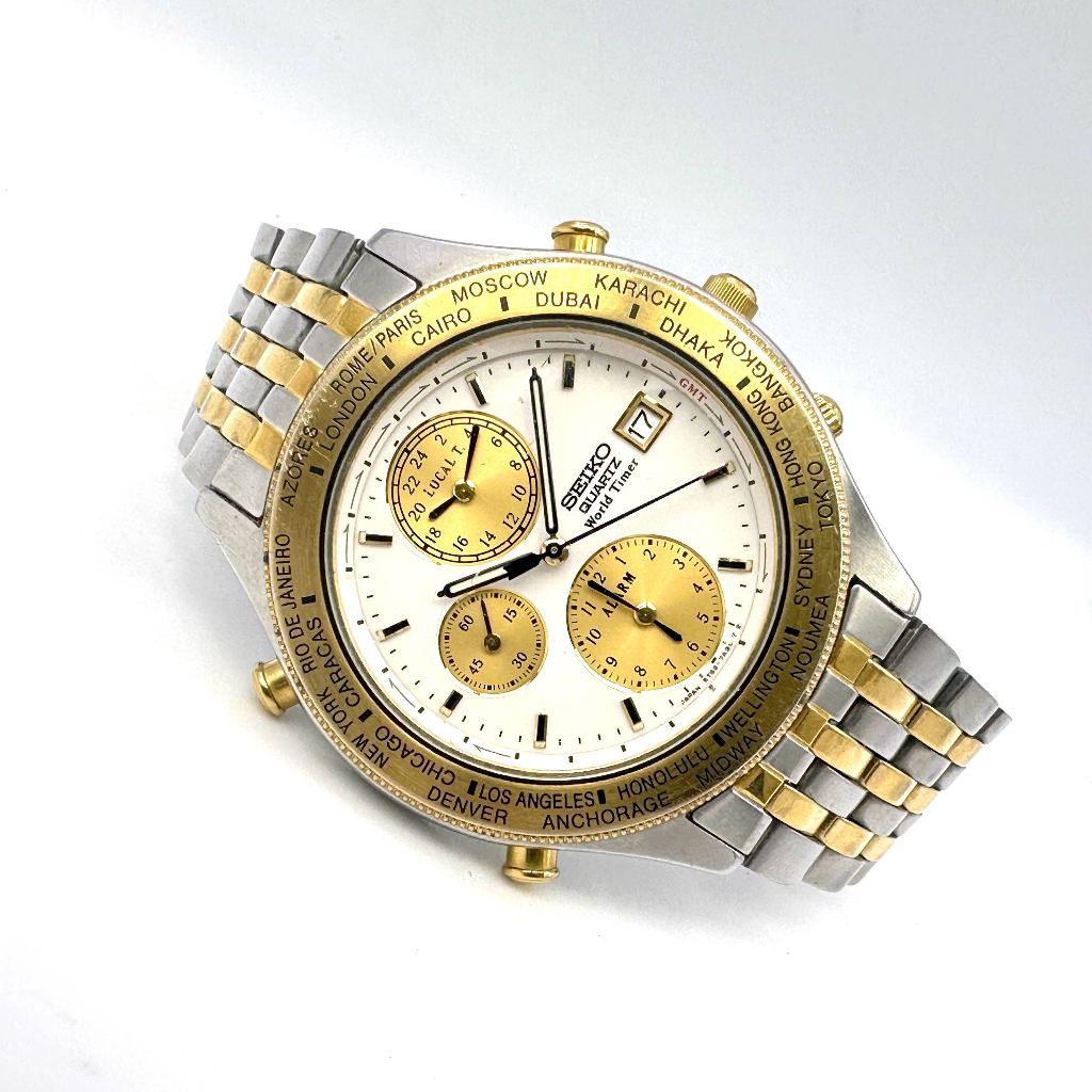 SEIKO World Timer 5T52-7A20 Quartz Date Alarm Watch Size 39 mm. (Pre-owned)