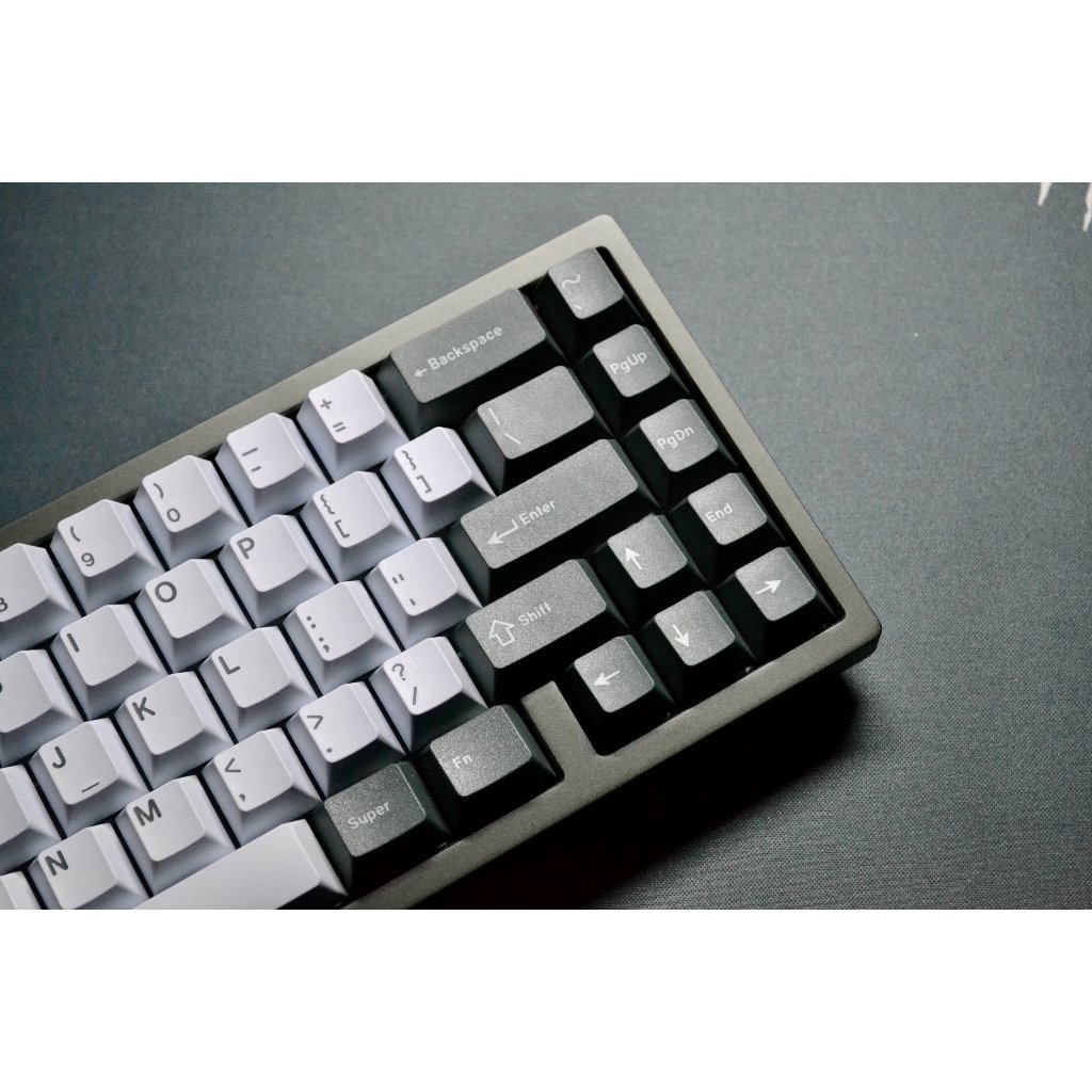 Mode Envoy Mechanical Keyboard Green 65% | GMK Botanical R2 | FR4 Plate | Solder PCB | Custom Keyboa