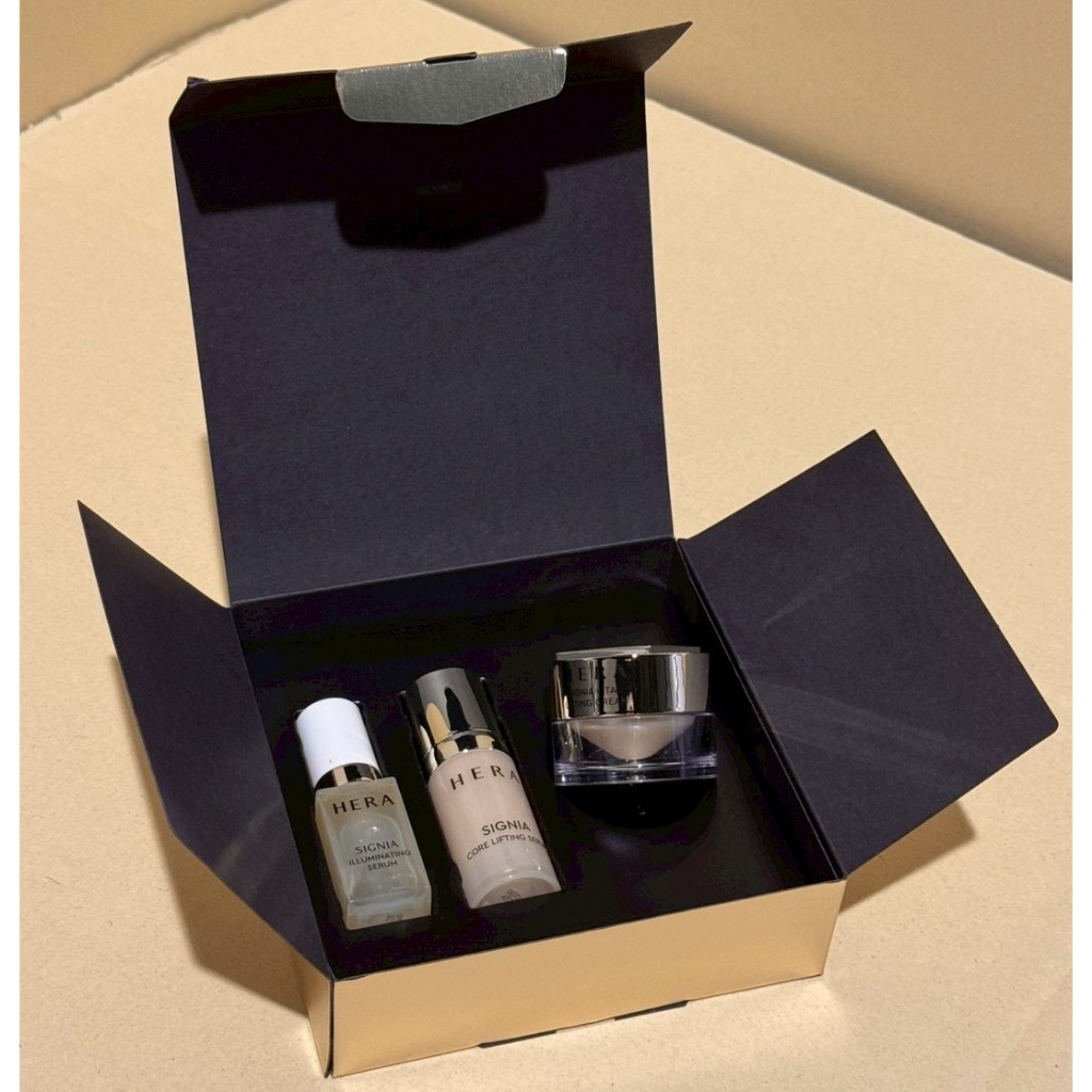 เซ็ทบำรุงผิวหน้า HERA SIGNIA SPECIAL KIT 3 ชิ้น **ของแท้**