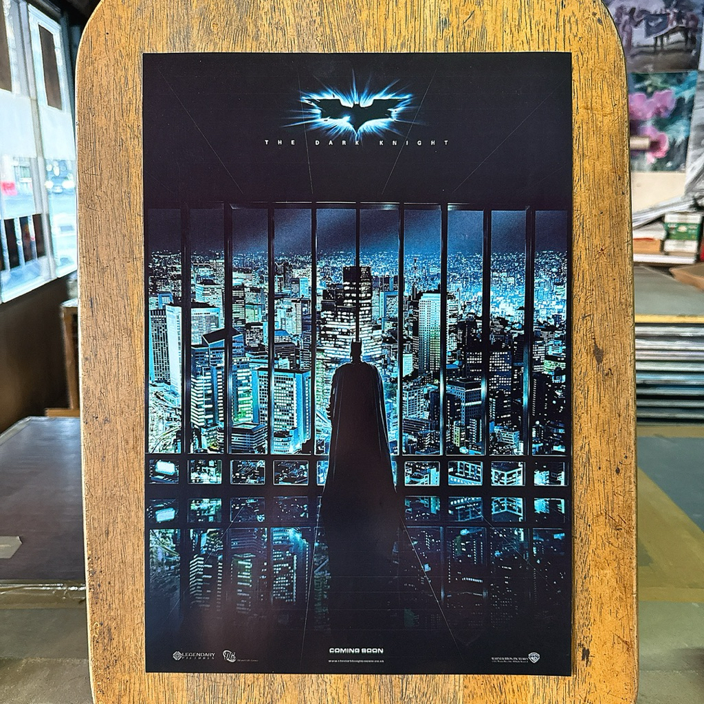 Batman The Dark Knight แบทแมน อัศวินรัตติกาล โปสเตอร์ฮีโร่ DC ดีซี โปสเตอร์เก่าสะสม รูปติดผนัง ราคา ถูกที่สุด ดีลบีเคเค