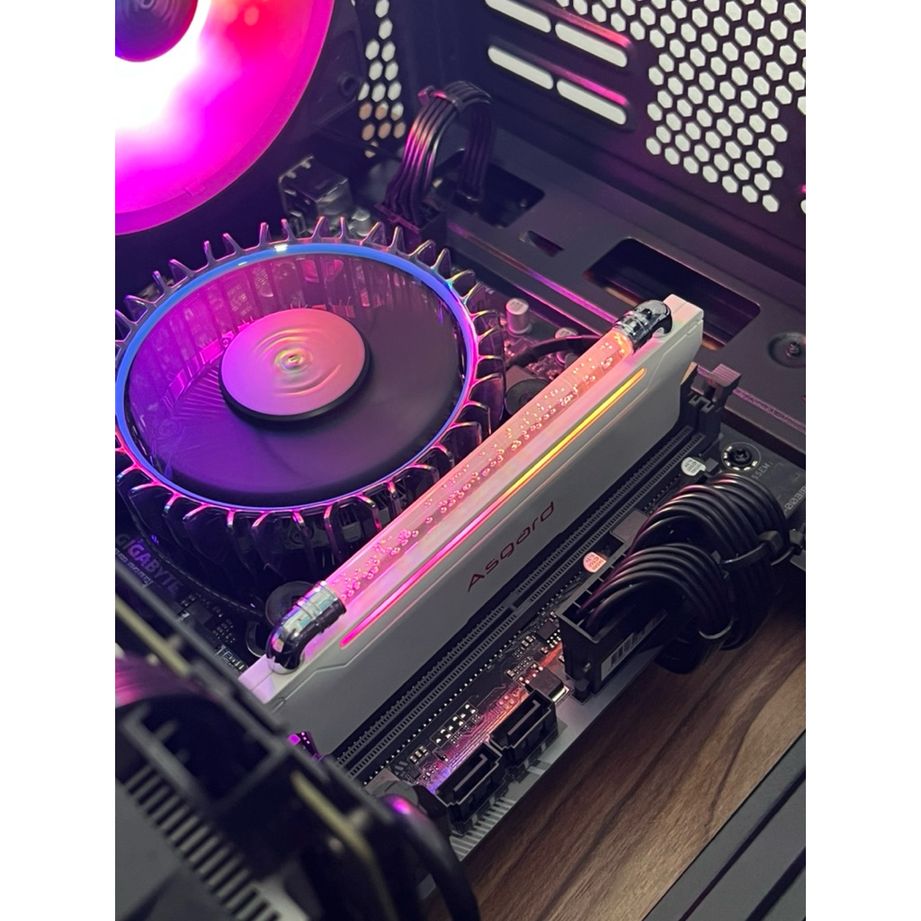 RAM 16GB Asgard DDR4 บัส3600 มือสอง มีไฟสวยๆ ใช้งานปกติ