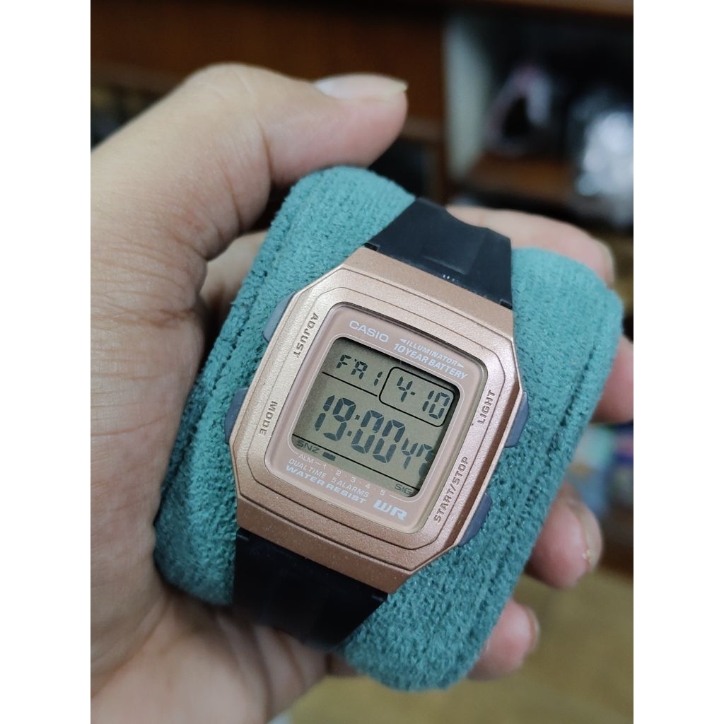 นาฬิกามือสองของแท้✅Casio ดิจิตอลสภาพใหม่สติ๊กเกอร์ CMG