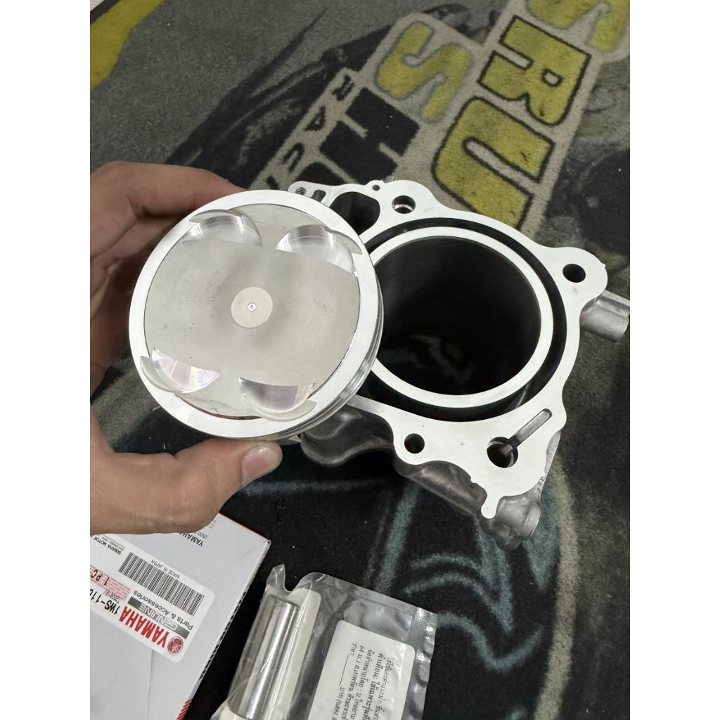 ลูก80Forza350แท้น้ำหนักเบาR7yamahaพร้อมเสื้อ