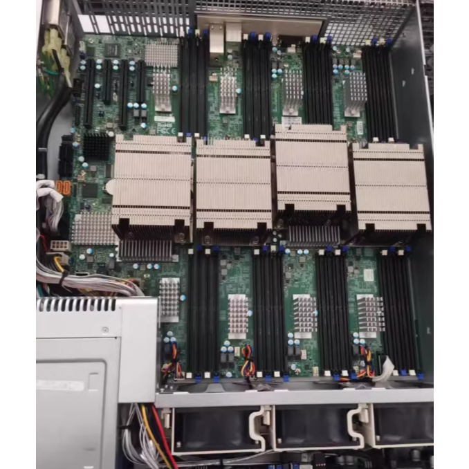 เมนบอร์ดเซิร์ฟเวอร์แบบสี่ซ็อกเก็ต I840-G21 X10QBL รองรับโปรเซสเซอร์ E7-4800 v4/v3/E7-8890 v4