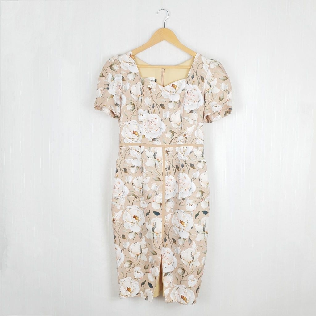 เดรส Pim by pimlee dress (รบกวนอ่านรายละเอียดสินค้าและตัดสินใจก่อนสั่งซื้อ สั่งแล้วห้ามยกเลิกและพร้อ