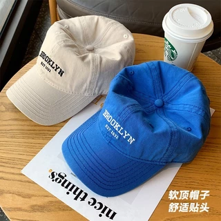 พร้อมส่งจากไทย หมวกแก๊ปทรงแหลมสไตล์เรโทรอเมริกัน ทำให้ใบหน้าของคุณดูเล็กลง การป้องกันแสงแดด เป็นกลาง1631